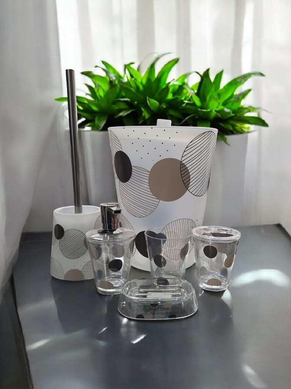 Bathroom set