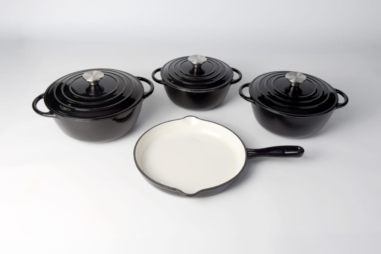 Cast iron pots